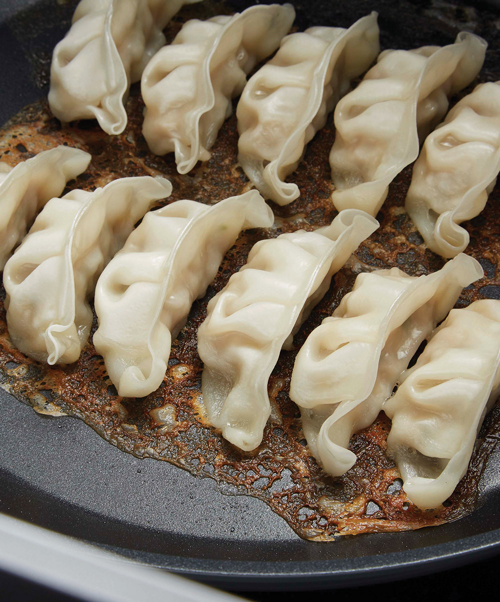 Pork &amp; Chicken Japanese Style Gyoza - AJINOMOTO® US - Authentic ...